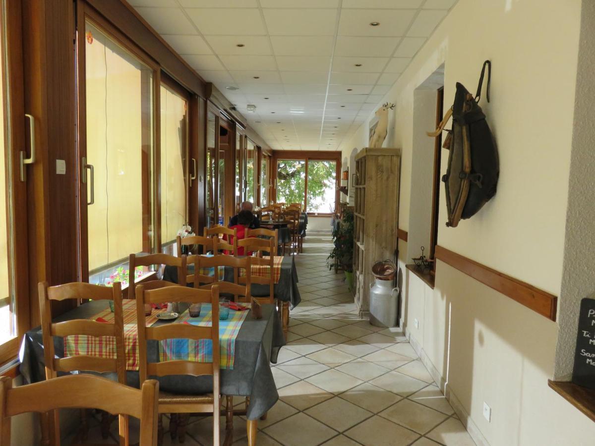 Hotel Restaurant Le Traineau Clelles Luaran gambar